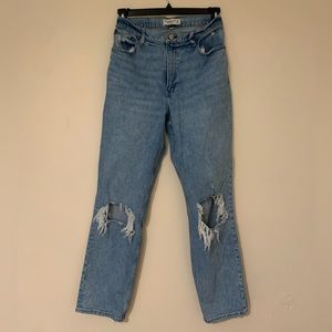 Abercrombie 90’s straight jeans